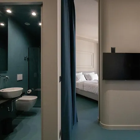 Boutique Opera Hotell 4*