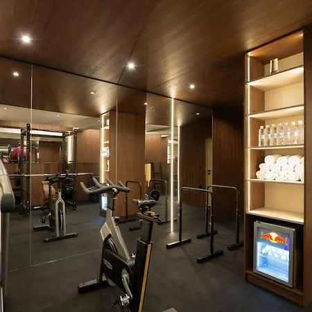 Boutique Opera 4*
